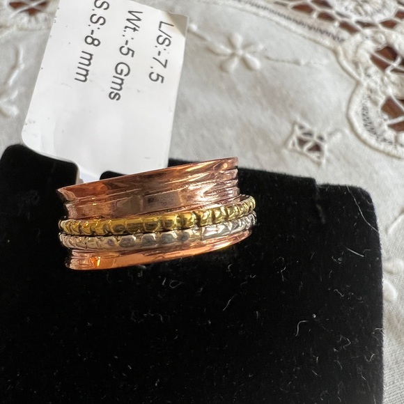 Spinner Ring - Picture 5 of 6